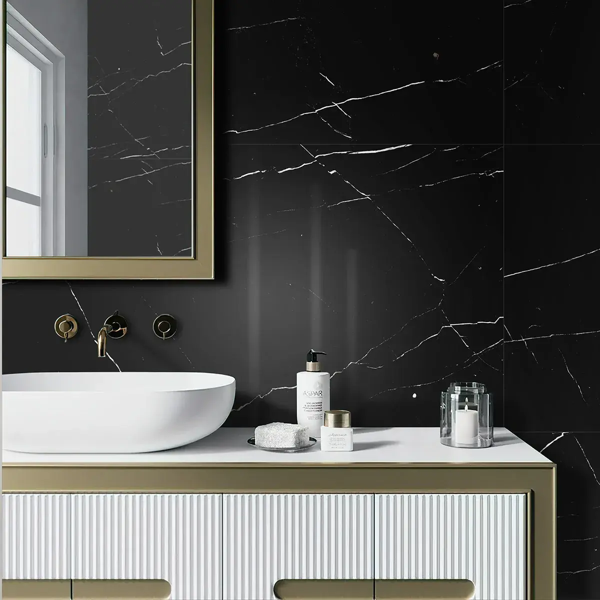 porcelanato-meson-marmol-marquina-black-hg-ambiente-1-60x120cm-cj-1_8513.webp