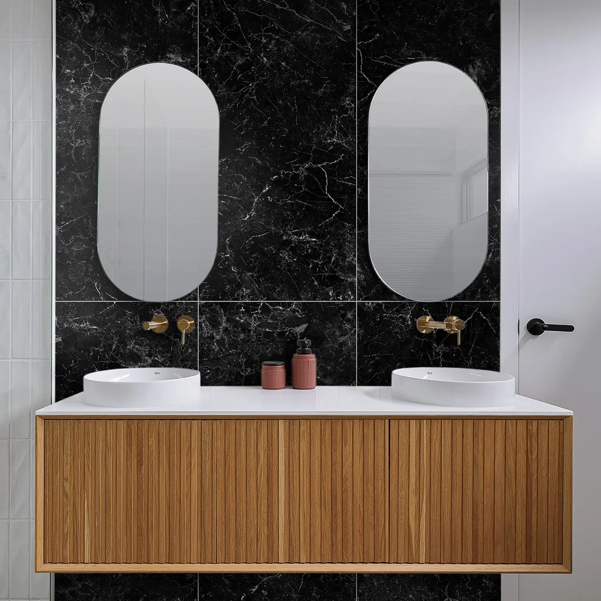 porcelanato-meson-marmol-monzon-black-hg-60x120cm-cj-ambiente-b-mapmarmonzoncj_8516.webp