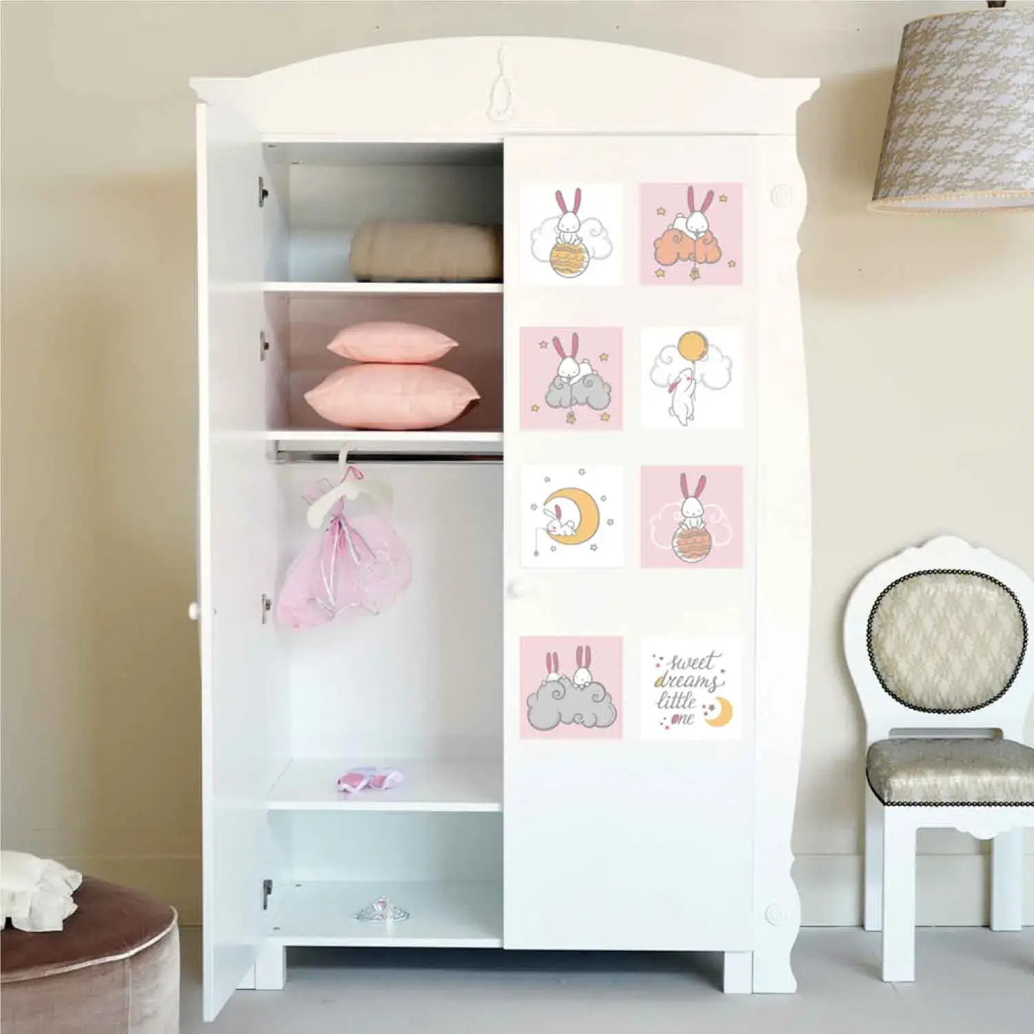 [DSBLVAASIS1] Vinil Autoadhesivo Asis 15x15 cm KANTU (Pack 9 Und.)